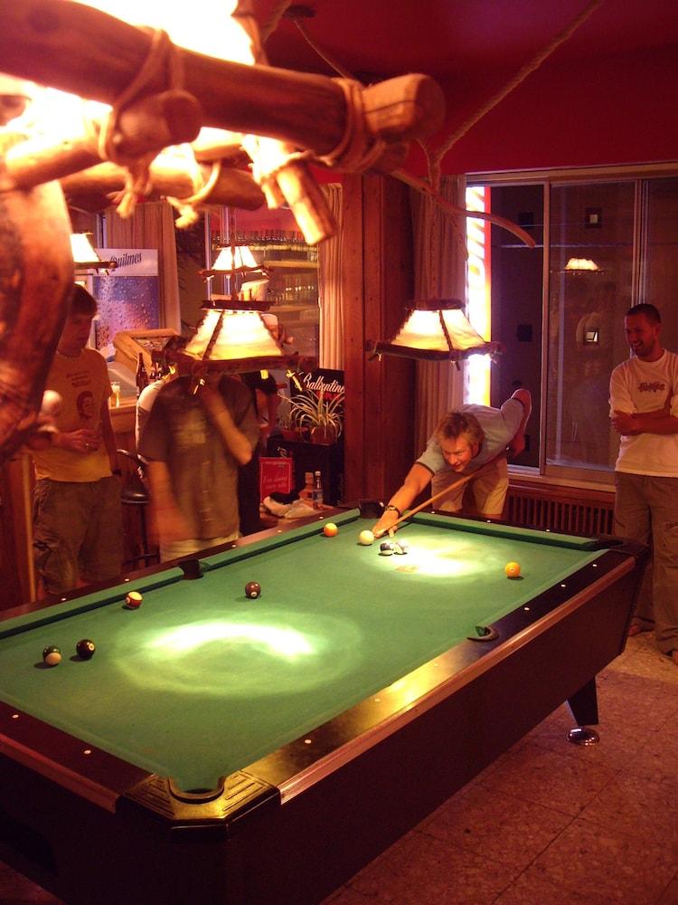 Marcopolo (adults Only) Hostel